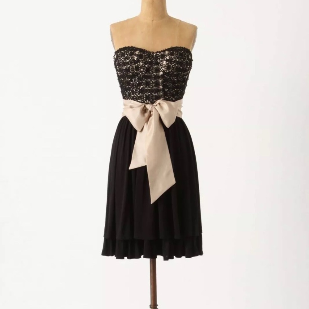 Anthropologie Lil Lace & Light Dress, size 10